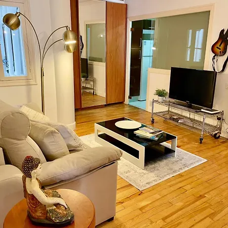 Con Encanto * Сан-Себастьян