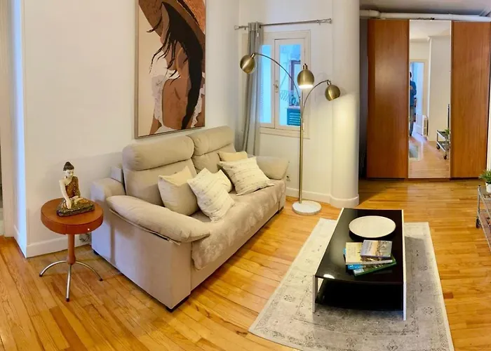 Con Encanto * 산세바스티안